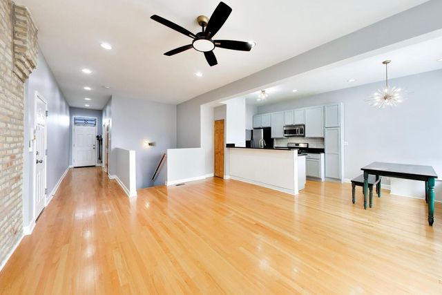 3848 W Sunnyside Avenue 1E, Chicago, IL 60625