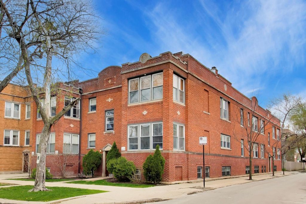 3848 W Sunnyside Avenue 1E, Chicago, IL 60625