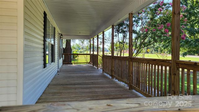2425 Kershaw Camden Highway, Lancaster, SC 29720