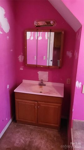 2425 Kershaw Camden Highway, Lancaster, SC 29720