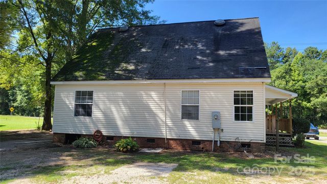 2425 Kershaw Camden Highway, Lancaster, SC 29720