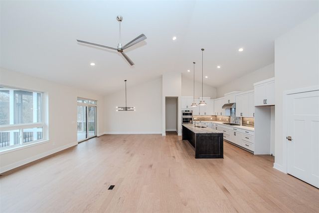 4201 Duck Drive, Ann Arbor, MI 48103