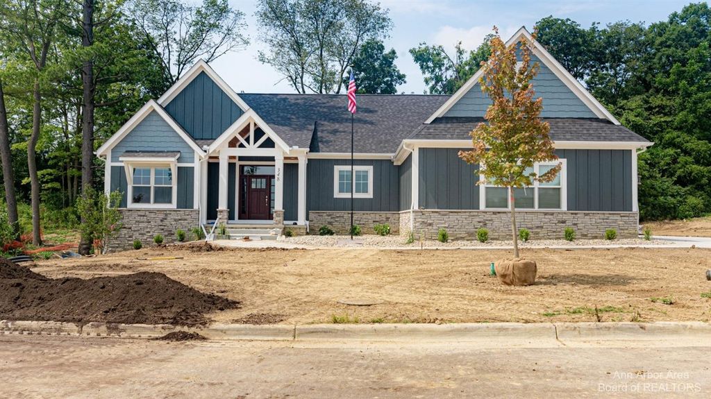 4201 Duck Drive, Ann Arbor, MI 48103