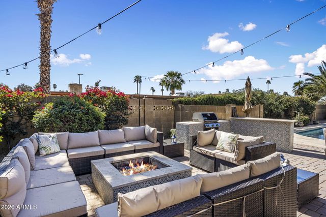 6511 E VOLTAIRE Avenue, Scottsdale, AZ 85254