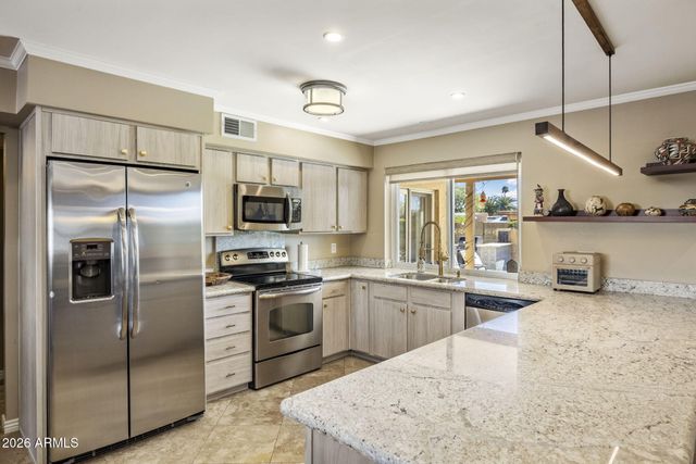 6511 E VOLTAIRE Avenue, Scottsdale, AZ 85254