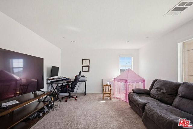 2060 Horizon Avenue, Banning, CA 92220