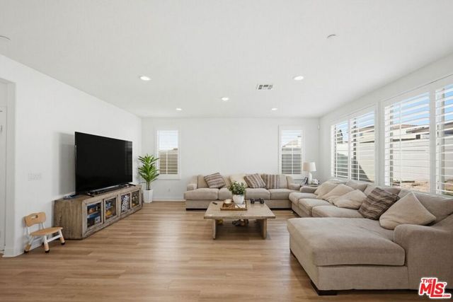 2060 Horizon Avenue, Banning, CA 92220