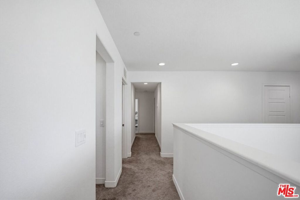 Image 24 of property listing at 2060 Horizon Avenue, Banning, CA 92220