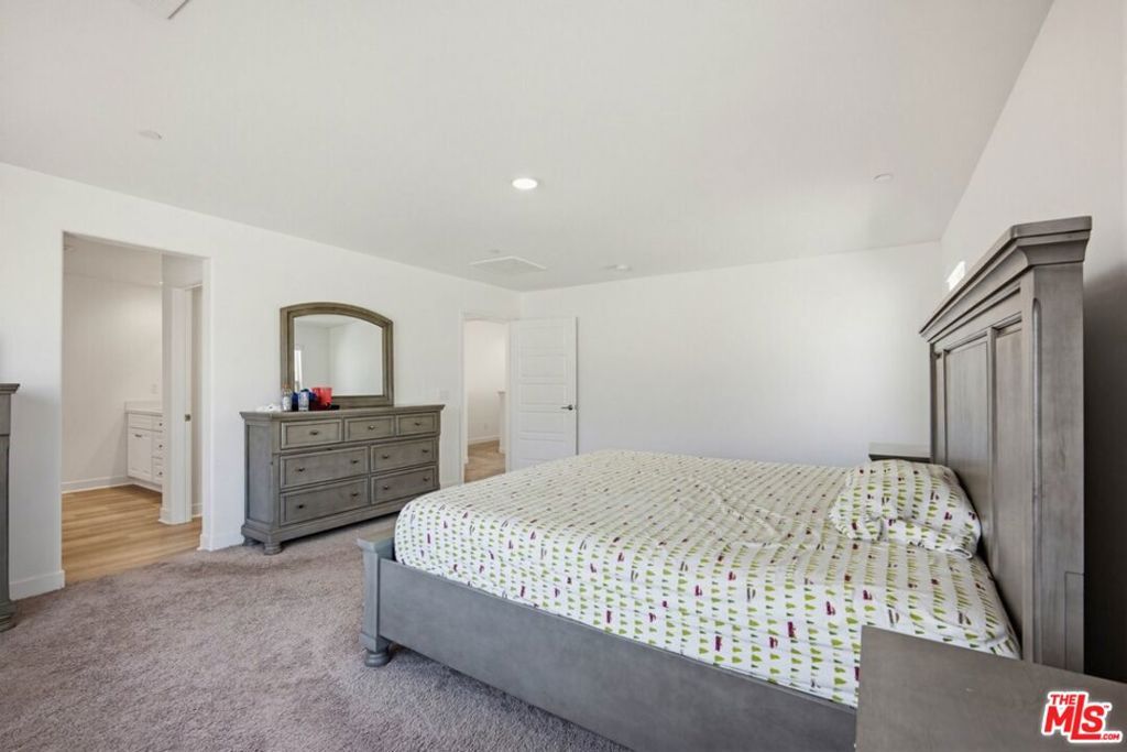 Image 39 of property listing at 2060 Horizon Avenue, Banning, CA 92220