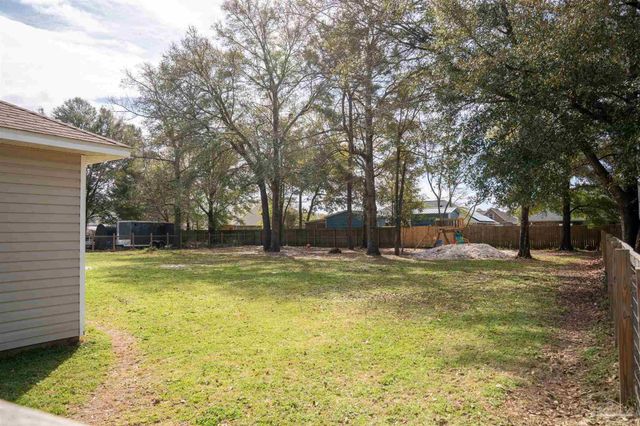 8951 Gristmill Way, Milton, FL 32583