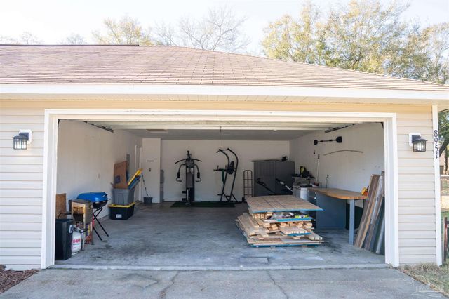 8951 Gristmill Way, Milton, FL 32583