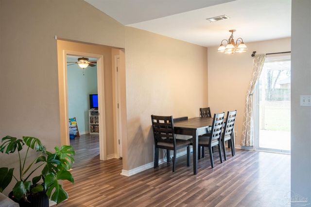 8951 Gristmill Way, Milton, FL 32583