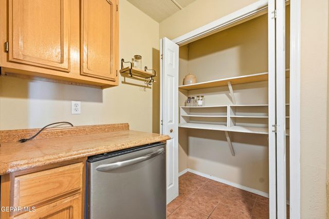 12064 CASTLE KEEP Circle, El Paso, TX 79936