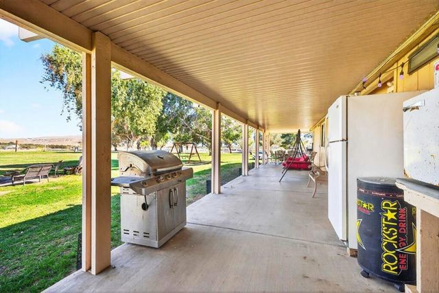 20555 Mountain View Road, Desert Hot Springs, CA 92241