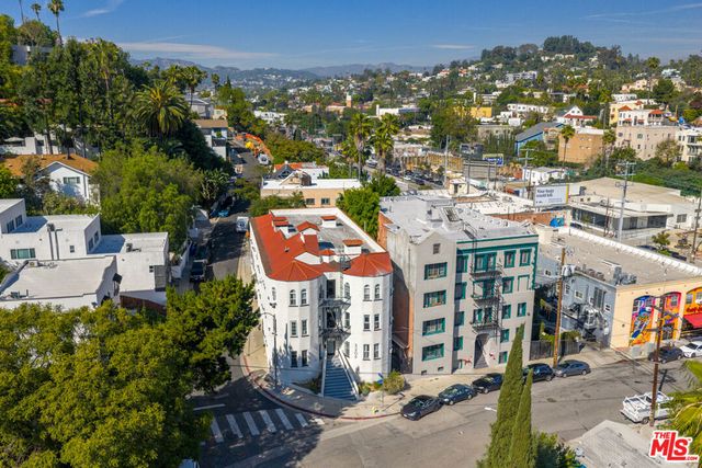 3209 Descanso Drive, Los Angeles, CA 90026