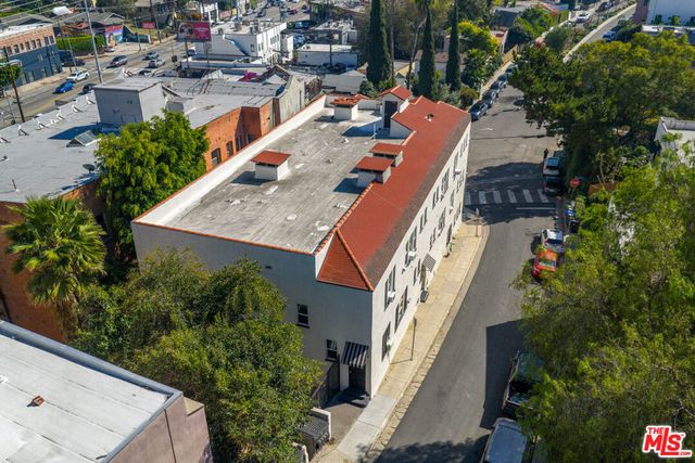 3209 Descanso Drive, Los Angeles, CA 90026