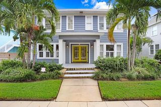 1706 W HILLS AVENUE, Tampa, FL 33606