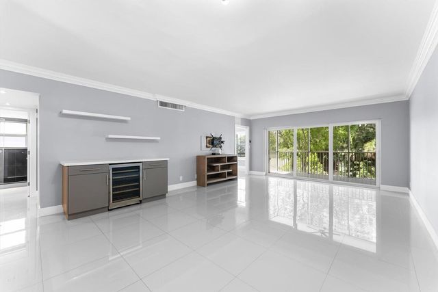 3200 N Palm Aire Drive 310, Pompano Beach, FL 33069