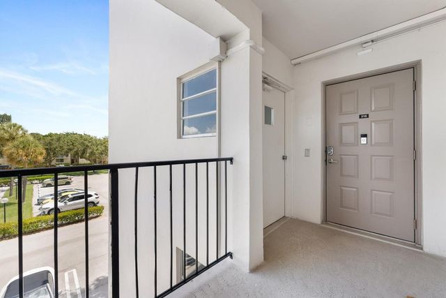3200 N Palm Aire Drive 310, Pompano Beach, FL 33069