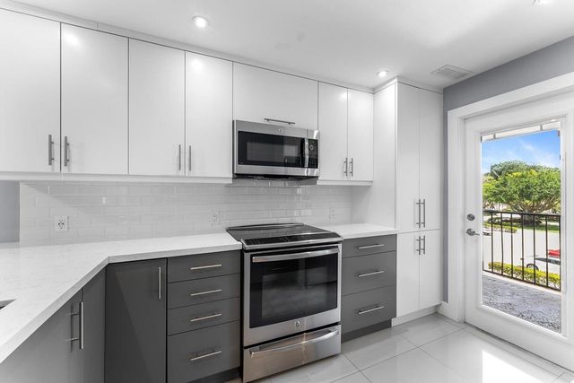 3200 N Palm Aire Drive 310, Pompano Beach, FL 33069