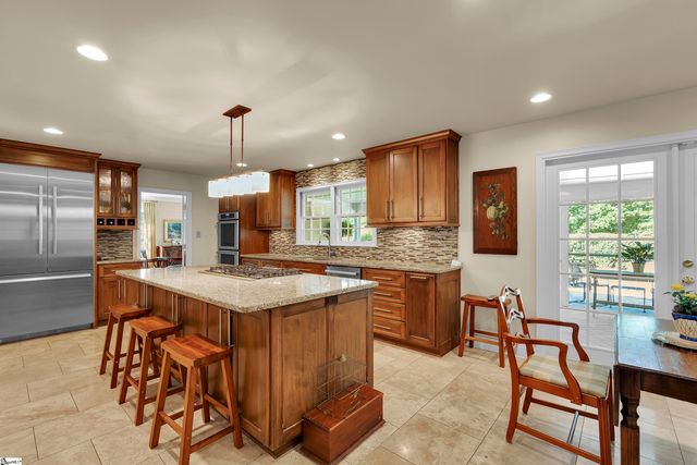 128 Lomond Lane, Spartanburg, SC 29307