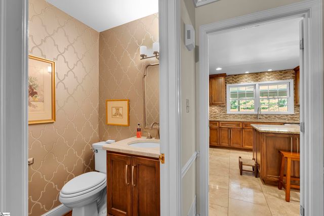 128 Lomond Lane, Spartanburg, SC 29307