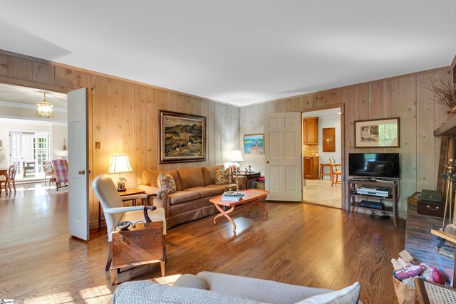 128 Lomond Lane, Spartanburg, SC 29307