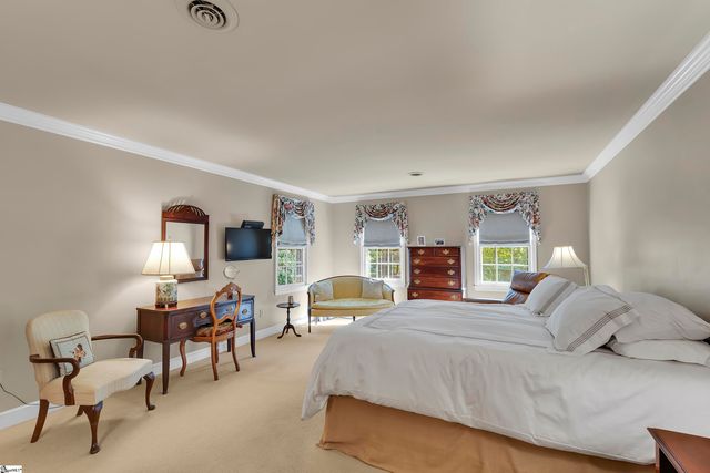 128 Lomond Lane, Spartanburg, SC 29307