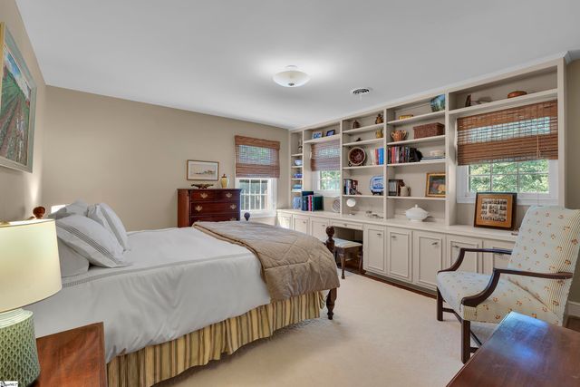 128 Lomond Lane, Spartanburg, SC 29307