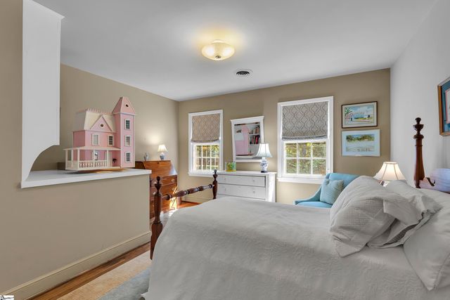 128 Lomond Lane, Spartanburg, SC 29307