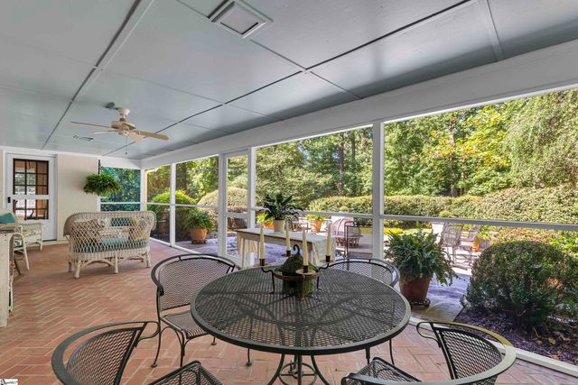 128 Lomond Lane, Spartanburg, SC 29307