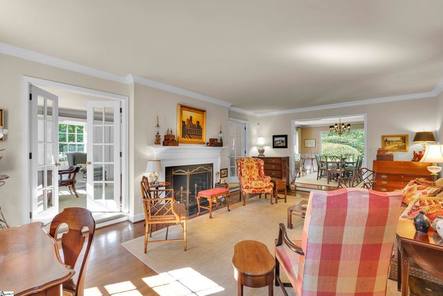 128 Lomond Lane, Spartanburg, SC 29307