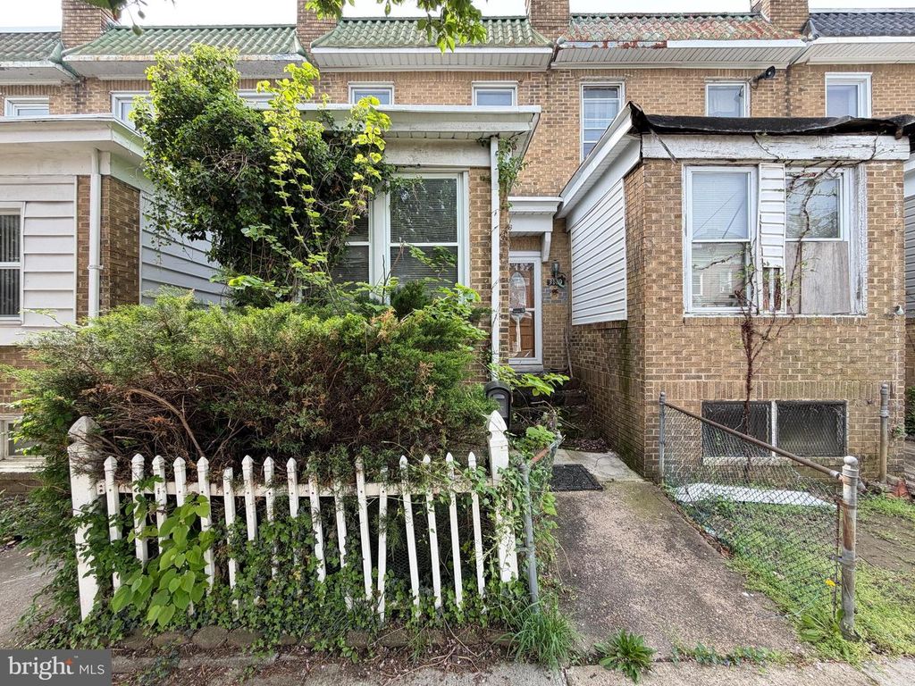 Image 1 of property listing at 3109 BRIGHTON ST, Baltimore, MD 21216