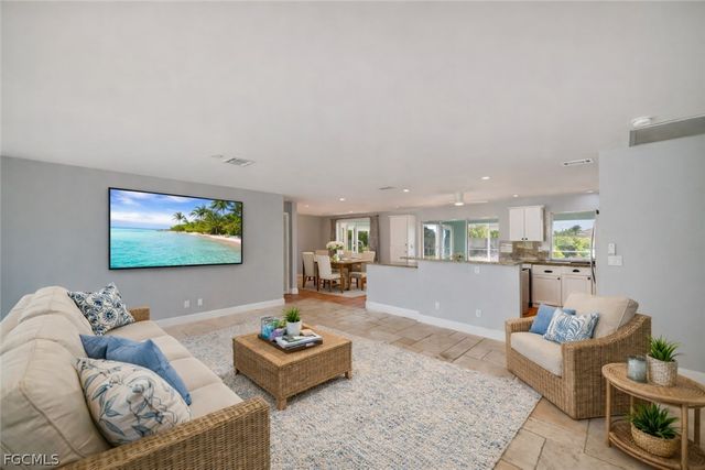 3505 SE 19th PL, Cape Coral, FL 33904