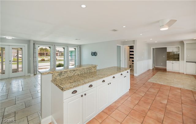 3505 SE 19th PL, Cape Coral, FL 33904