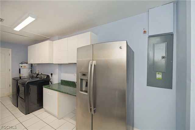 3505 SE 19th PL, Cape Coral, FL 33904