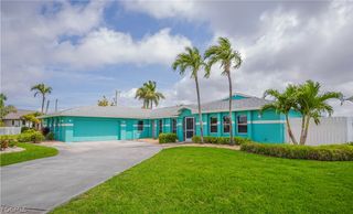 3505 SE 19th PL, Cape Coral, FL 33904