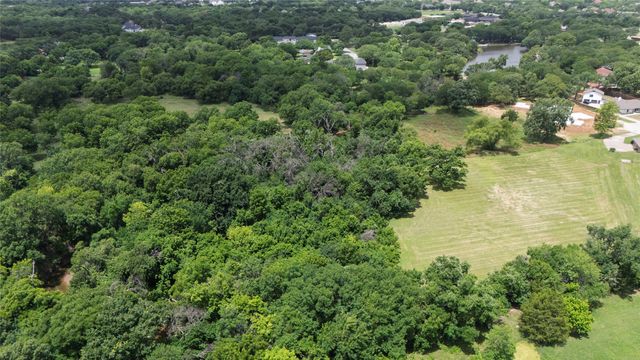1215 Oakwood Trail, Southlake, TX 76092