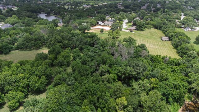 1215 Oakwood Trail, Southlake, TX 76092