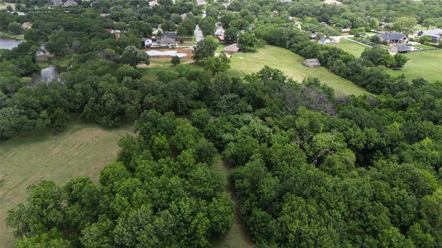 1215 Oakwood Trail, Southlake, TX 76092