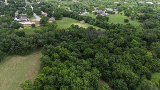1215 Oakwood Trail, Southlake, TX 76092