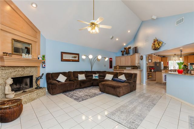 6910 Sir Galahad, Corpus Christi, TX 78413