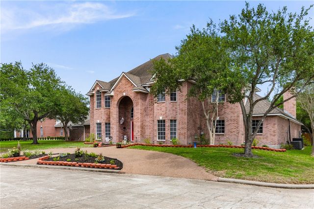 6910 Sir Galahad, Corpus Christi, TX 78413