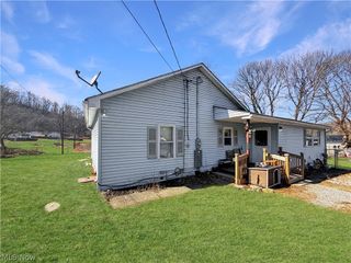 34 Benson Lane, Wellsburg, WV 26070