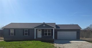 221 Sycamore Creek Drive, Winfield, MO 63389