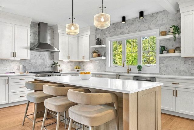 4 Curtis Road, Natick, MA 01760