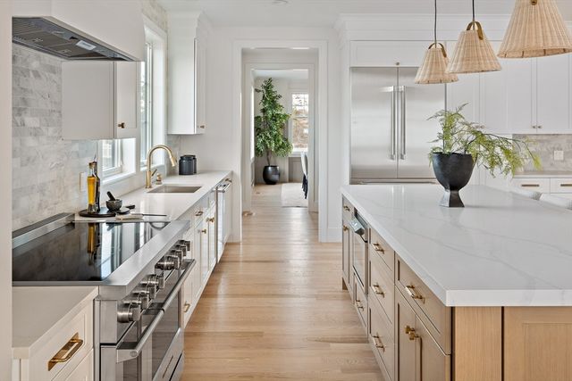 4 Curtis Road, Natick, MA 01760