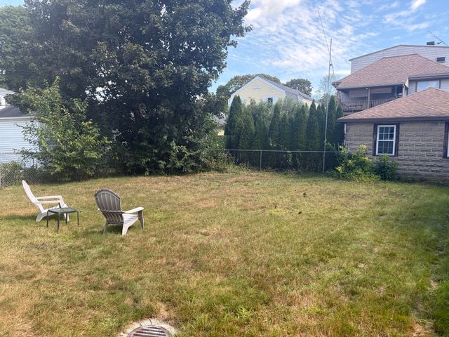87 Howard St 1, Waltham, MA 02451