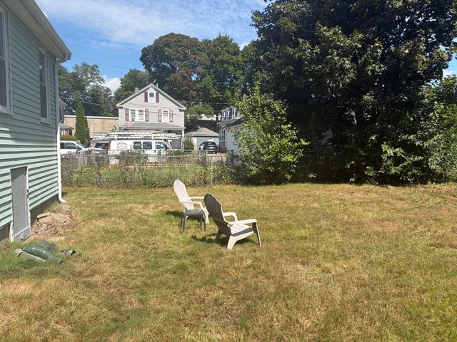 87 Howard St 1, Waltham, MA 02451