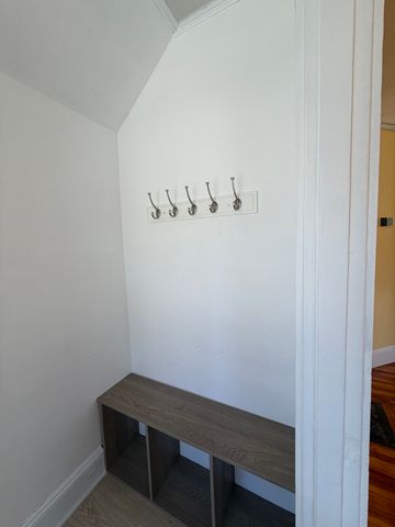 87 Howard St 1, Waltham, MA 02451